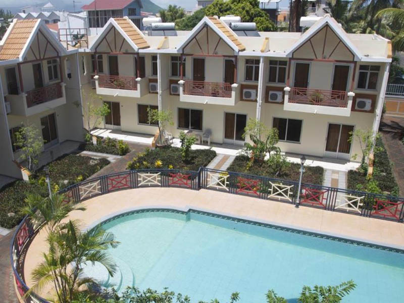 Sandy Cove Villa thumbnail 4
