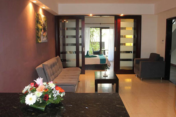 Grand Bay Suites thumbnail 7